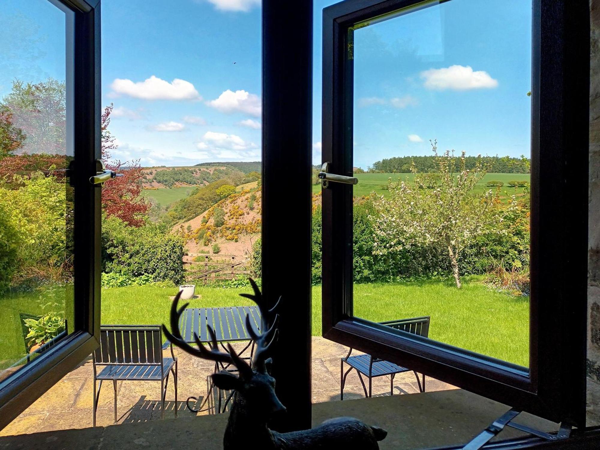 Hillcrest Cottage Broxa Экстерьер фото